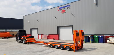 GT LOWBED SEMI TRAILERS which is knows also low loader and can carry heavy loads , excavators , construction machines, transformer, generator , cranes , caravans , army tanks and different kind of big machines. Lowbed Semi Trailers can be produced between 2 axles to 8 axles and loading capacity starting from 20 Tons to 180 Tons , rear or front loading Lowbed Trailers and platform as customer demand with different kind of specification according to demand. Self steering axles, hydraulic auto remote control axles, pool type chassis, Low bed Trailers hydraulic ramp, platform type chassis can be used in different kind of Low bed trailer