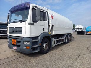 شاحنة نقل الوقود MAN