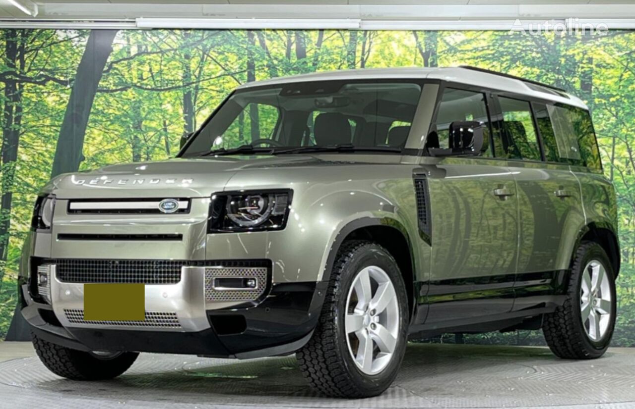 سيارة رياضية متعددة الأغراض Land Rover Defender RHD