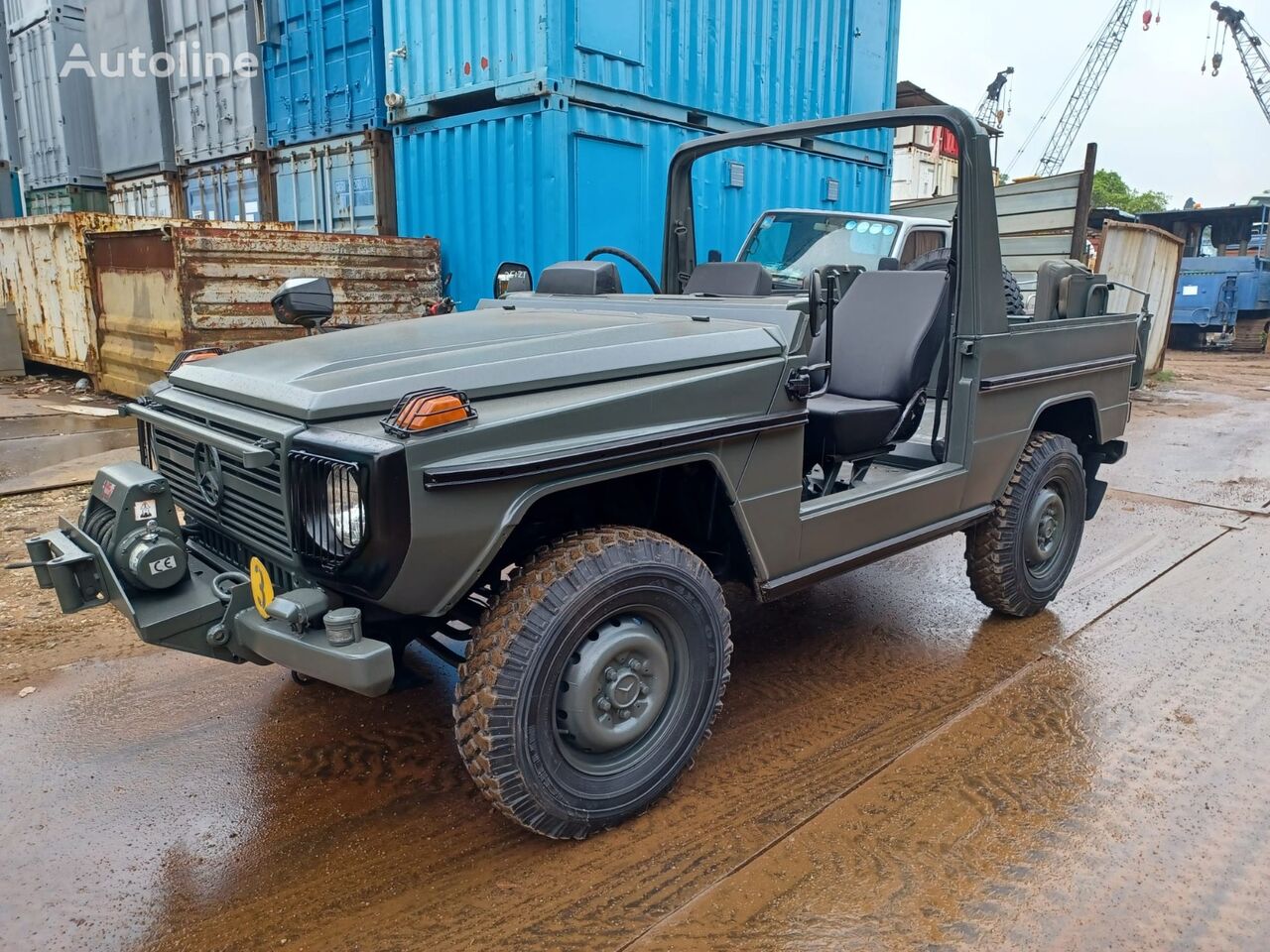 سيارة رياضية متعددة الأغراض Mercedes-Benz MD240 + WINCH 2 UNITS