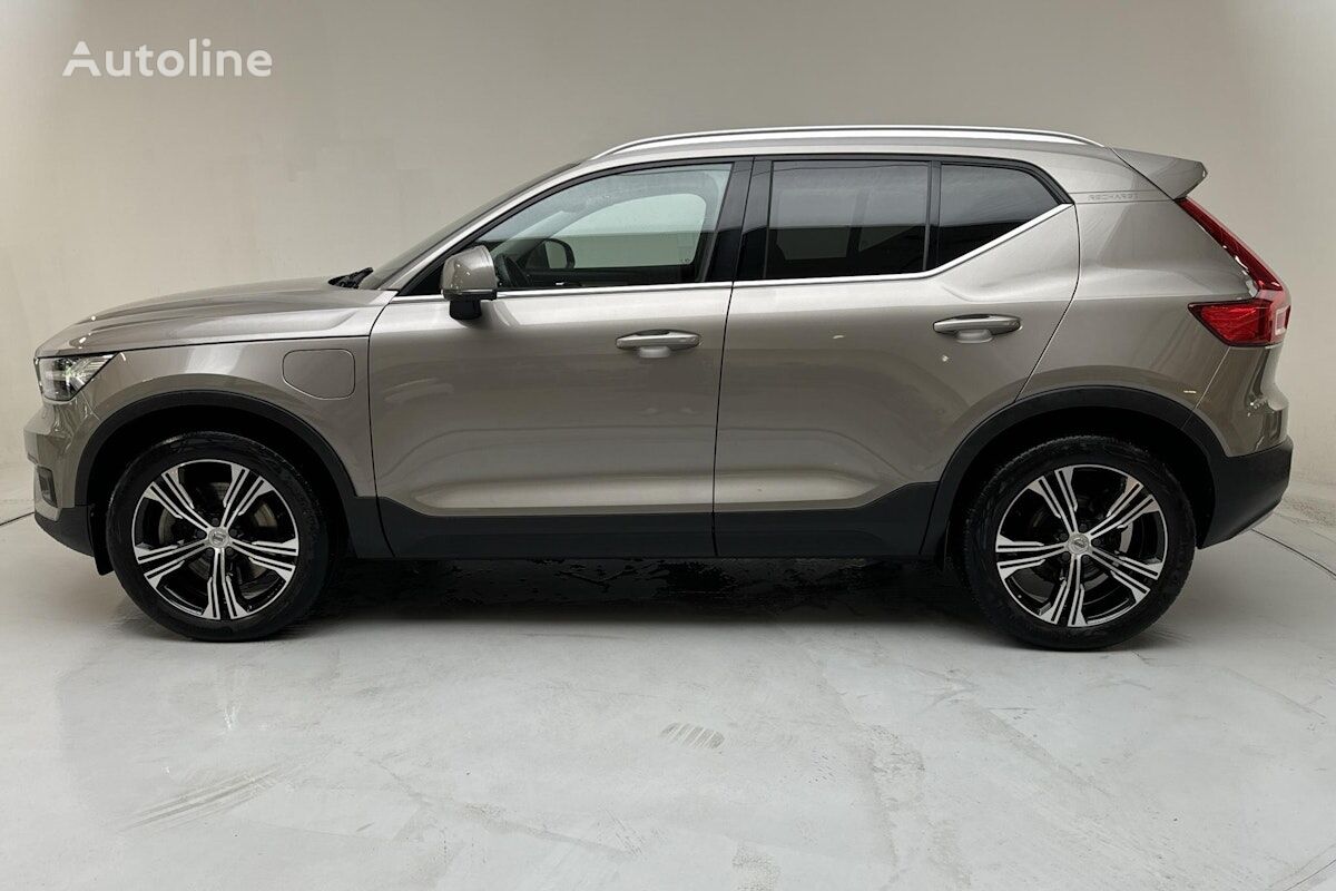 سيارة عائلية Volvo XC40