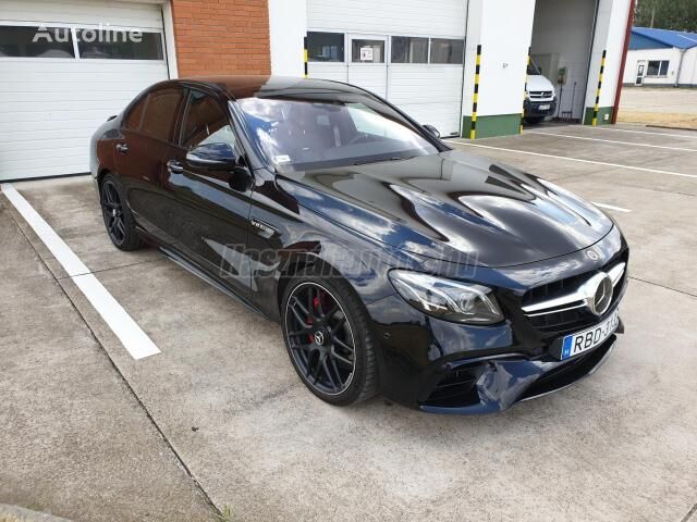 سيارة سيدان Mercedes-Benz AMG E 63 S 4MATIC+ 9G-TRONIC Magyarországi. Kiterjeszte