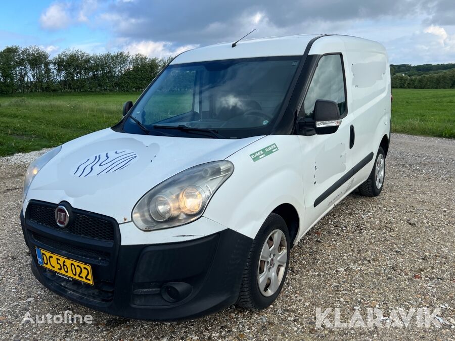 سيارة نقل بضائع صغيرة FIAT Doblo