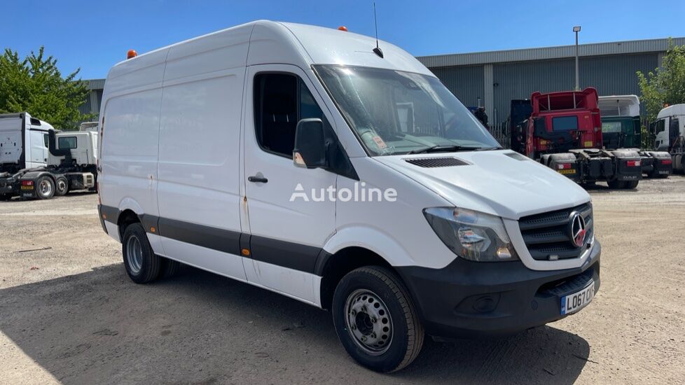 الميكروباصات شاحنة مقفلة Mercedes-Benz SPRINTER 513 CDI