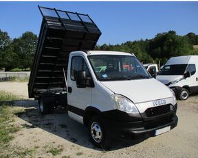 شاحنة قلابة < 3.5طن IVECO 3.0-150KM Daily 35C15 Kiper 3-stronny wywrotka blizniak