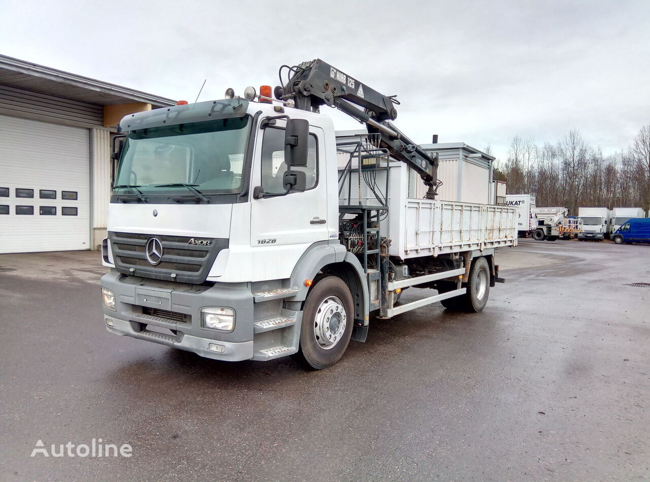 شاحنة مسطحة Mercedes-Benz Axor 1828K