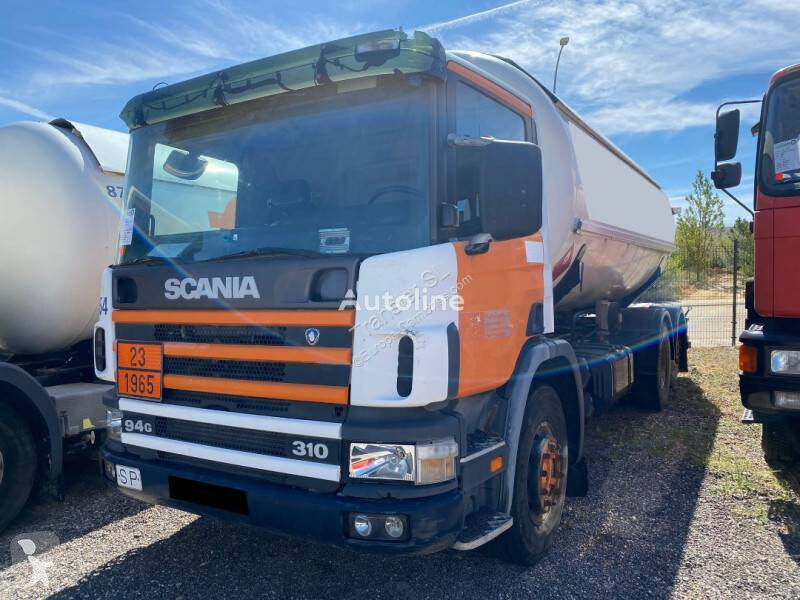 شاحنة نقل الوقود Scania P