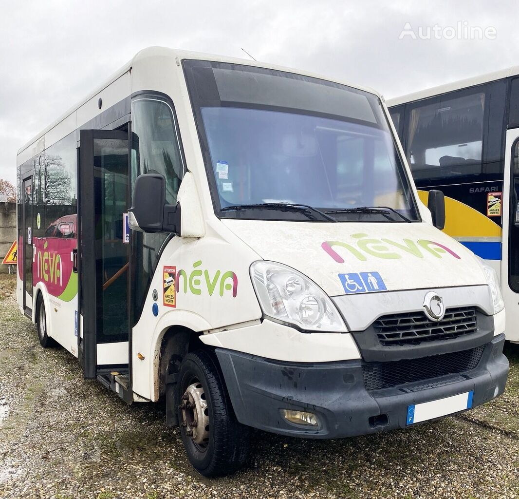 باص النقل بين المدن Irisbus CYTIOS