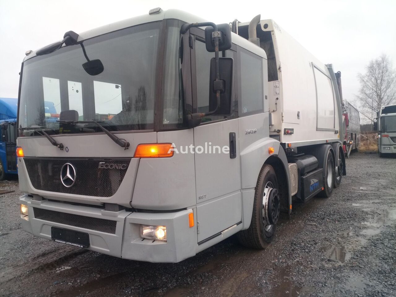 شاحنة جمع ونقل النفايات Mercedes-Benz Econic 2628