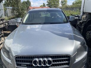 غطاء المحرك Audi Q7 لـ سيارة الركاب Audi Q7