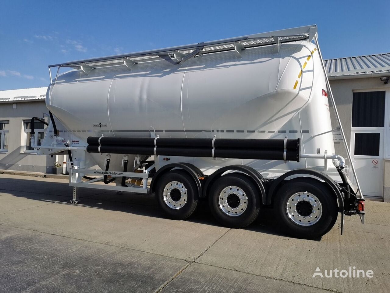 جديد شاحنة الصهريج لنقل الإسمنت Spitzer SF2734/2P 34 m3 aluminium cement silo