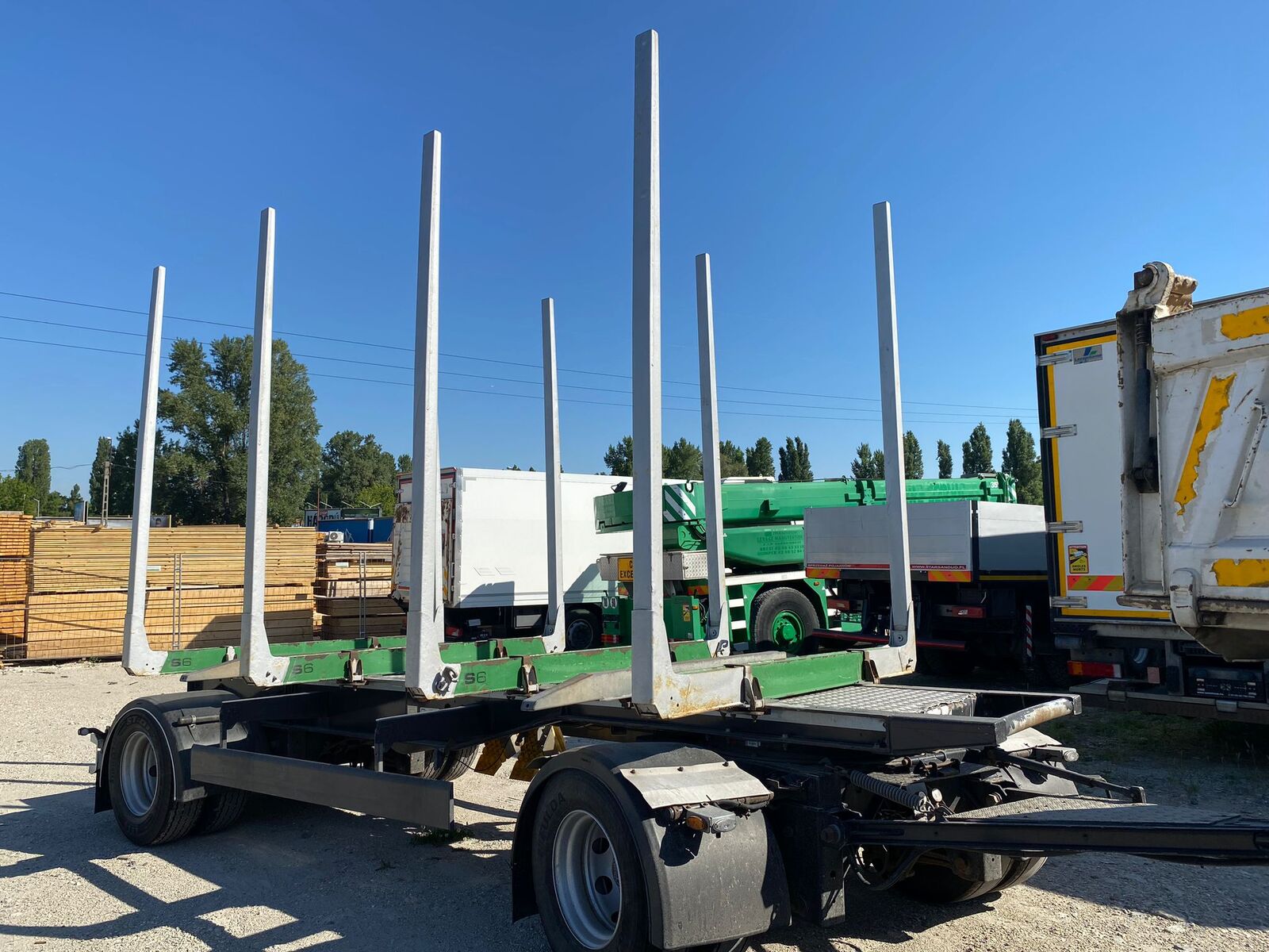 العربات المقطورة شاحنة نقل الأخشاب Schwarzmüller Log transporter trailer