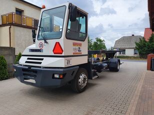 شاحنة نقل الحاويات TERBERG 180 BC