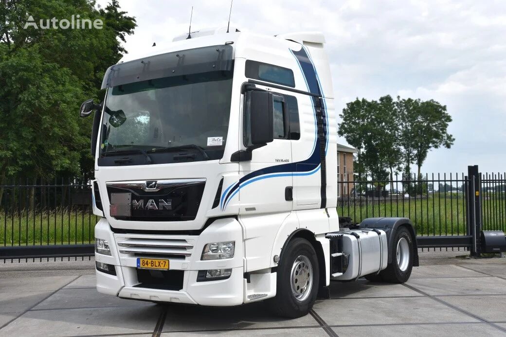 السيارات القاطرة MAN TGX 18.420 - EURO 6 - ADR FL - PARK. AIRCO - NAVI - PTO - XENON