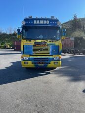 السيارات القاطرة Volvo F12 400